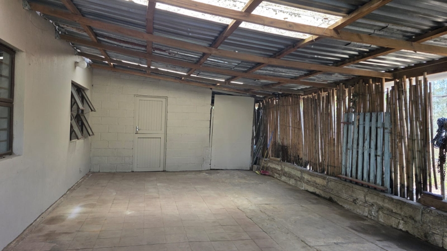 4 Bedroom Property for Sale in Summerpride Eastern Cape